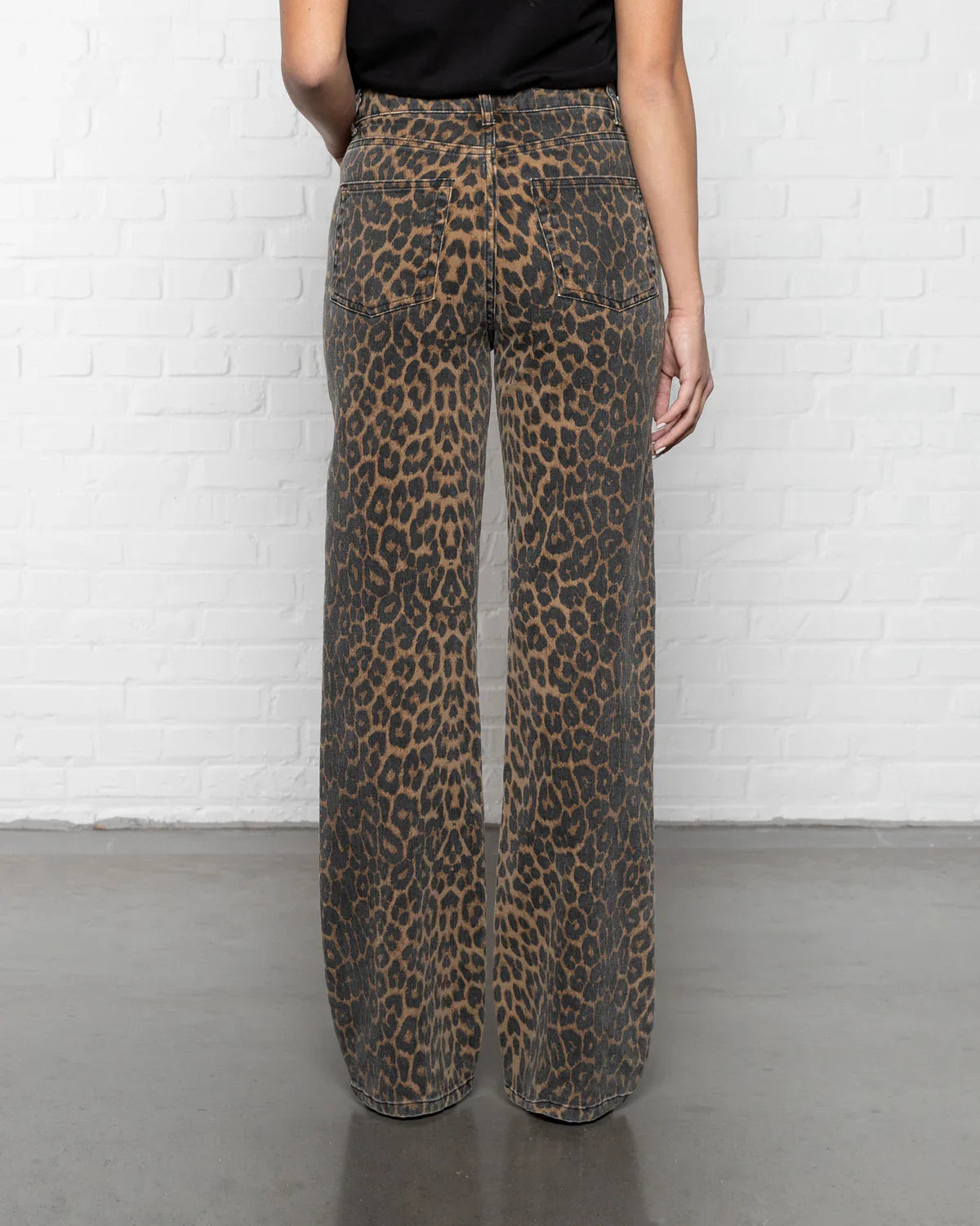 Sara | Vaqueros Leopardo de Tiro Alto